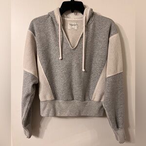ABERCROMBIE & FITCH COZY COLLECTION HOODED SWEATSHIRT ✨